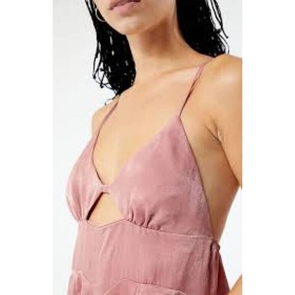 Free People Intimately Womens Good Catch Mini Slip Dress. Size S in Smoke Rose - Picture 1 of 6